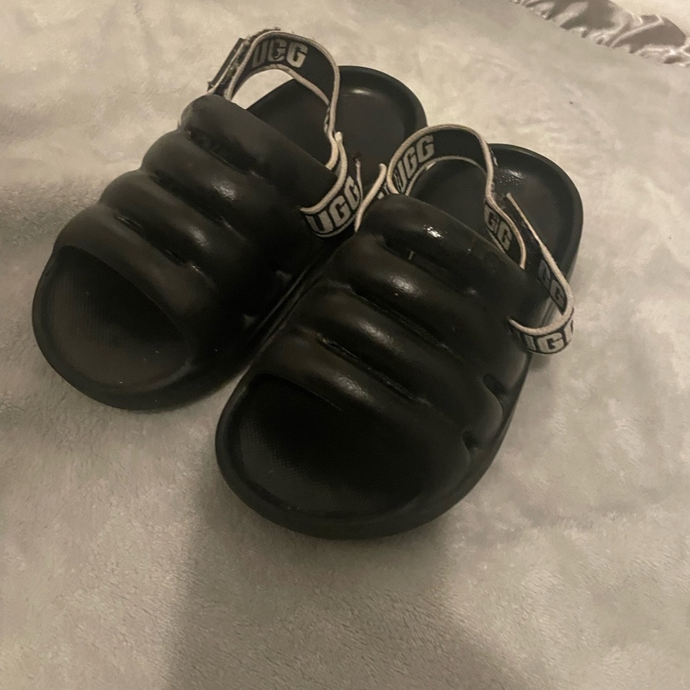 Toddler girl UGG sandals size 10